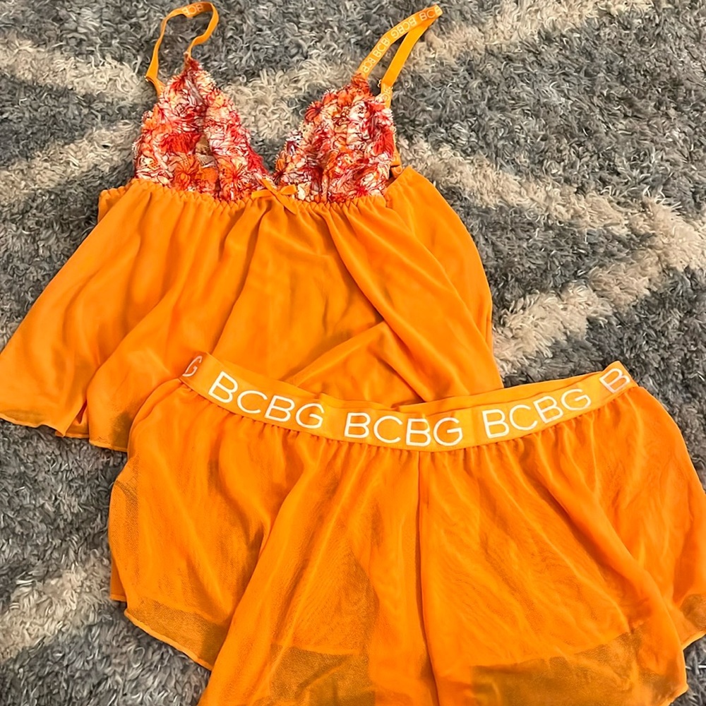 Size medium never worn
